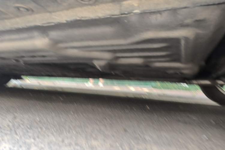 Used Wey Gaoshan 2023 Four-Wheel-Drive Executive Extended Version Chassis Rear Left