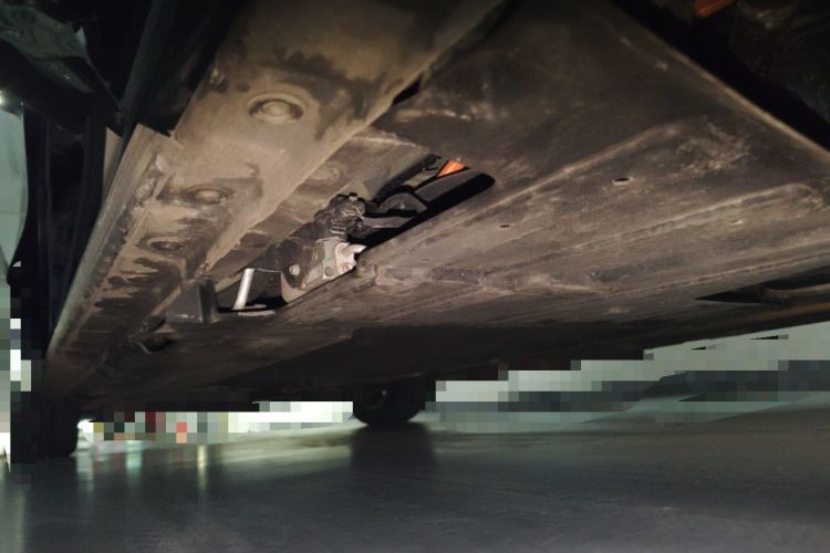 Used Wey Gaoshan 2023 Four-Wheel-Drive Executive Extended Version Chassis Rear Left
