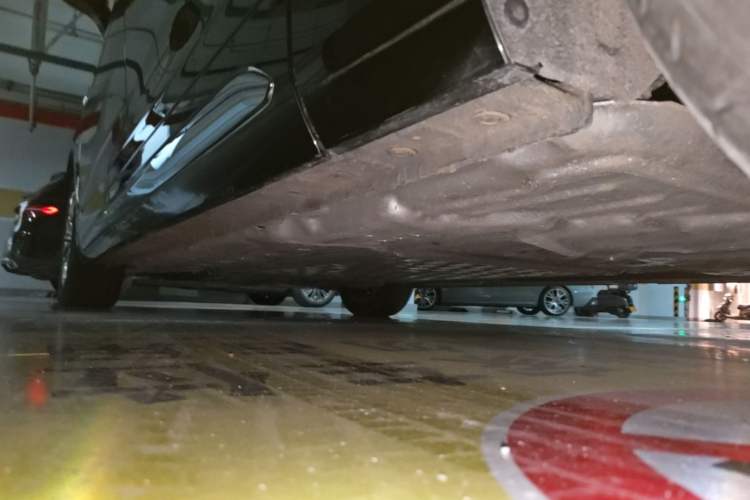 Used Wey Gaoshan 2023 Four-Wheel-Drive Executive Extended Version Chassis Rear Left