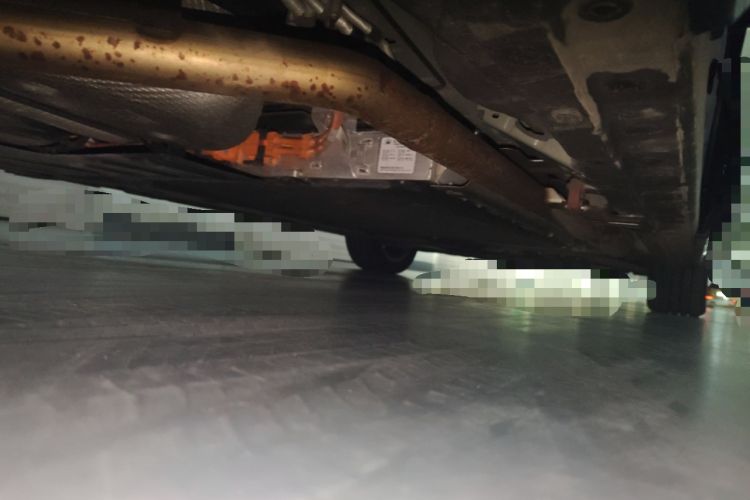 Used Wey Gaoshan 2023 Four-Wheel-Drive Executive Extended Version Chassis Rear Right