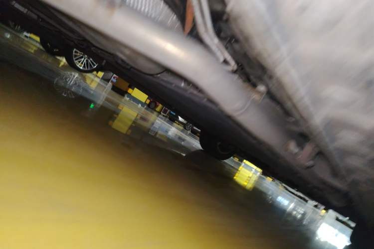 Used Wey Gaoshan 2023 Four-Wheel Drive Flagship Edition Chassis Rear Right
