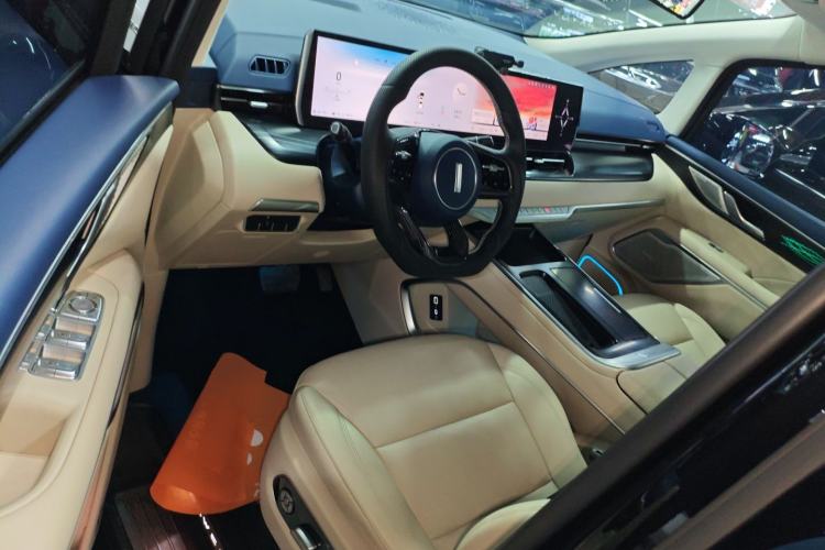 Used Wey Gaoshan 2023 Four-Wheel Drive Flagship Edition Driver Seat