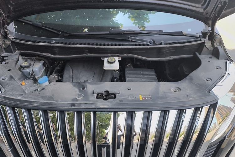 Used Wey Gaoshan 2023 Four-Wheel-Drive Executive Extended Version Engine Bay