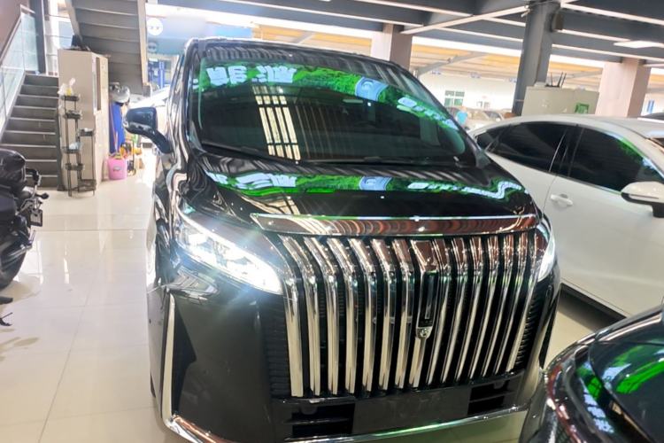 Used Wey Gaoshan 2023 Four-Wheel Drive Flagship Edition Front