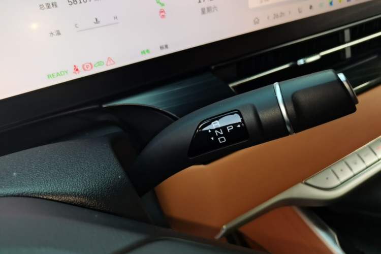 Used Wey Gaoshan 2023 Four-Wheel-Drive Executive Extended Version Gear Lever