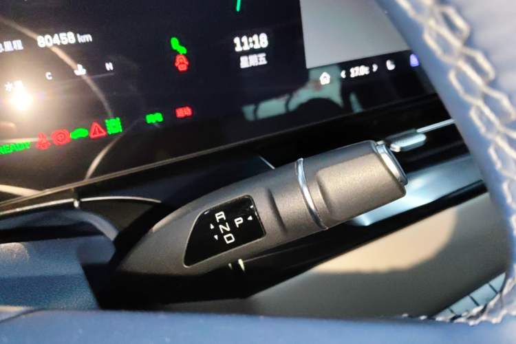 Used Wey Gaoshan 2023 Four-Wheel Drive Flagship Edition Gear Lever