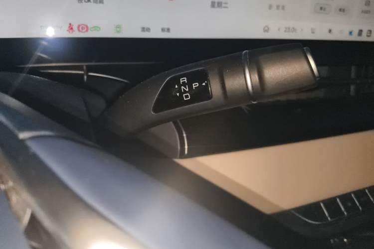 Used Wey Gaoshan 2023 Four-Wheel Drive Flagship Edition Gear Lever
