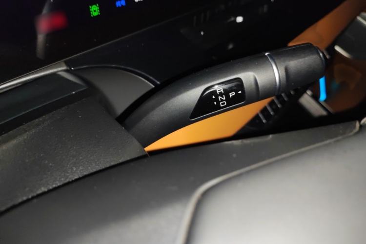 Used Wey Gaoshan 2023 Four-Wheel Drive Flagship Edition Gear Lever