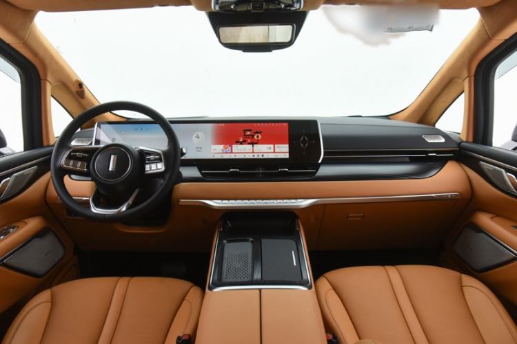 Used Wey Gaoshan 2023 Four-Wheel-Drive Executive Extended Version Interior 11