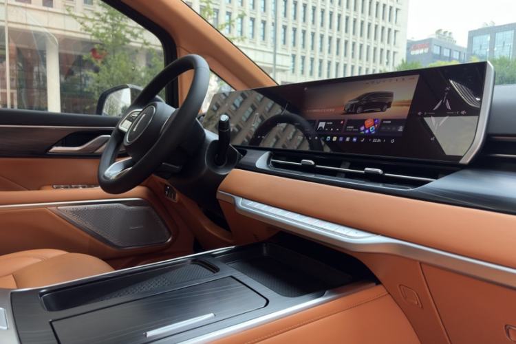 Used Wey Gaoshan 2023 Four-Wheel Drive Flagship Edition Interior 11