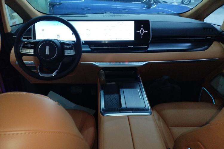 Used Wey Gaoshan 2023 Four-Wheel Drive Flagship Edition Interior 2