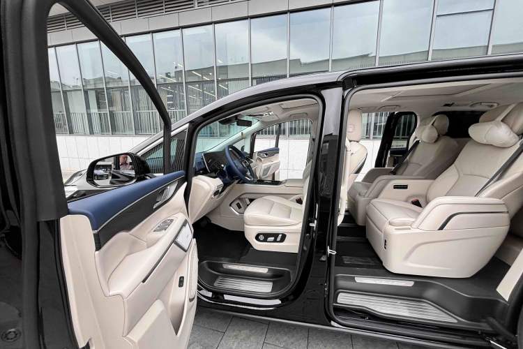 Used Wey Gaoshan 2023 Four-Wheel Drive Premium Edition Interior 2