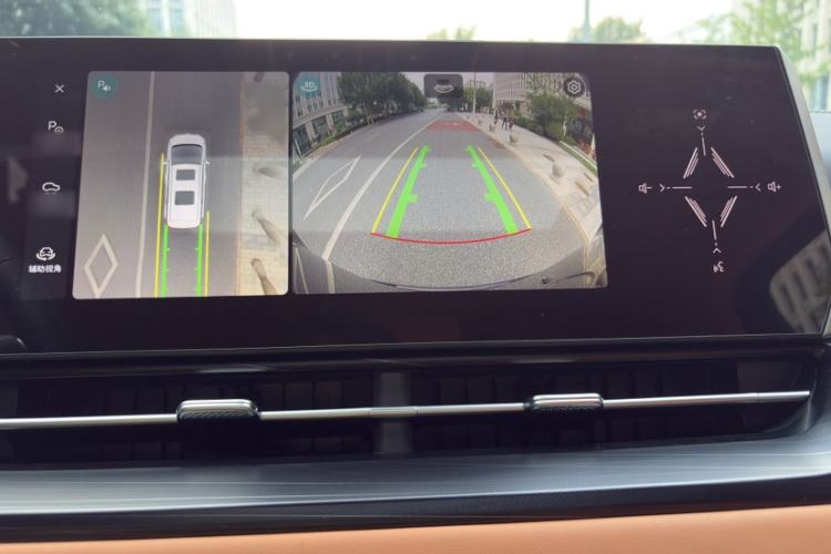 Used Wey Gaoshan 2023 Four-Wheel Drive Flagship Edition Interior 3