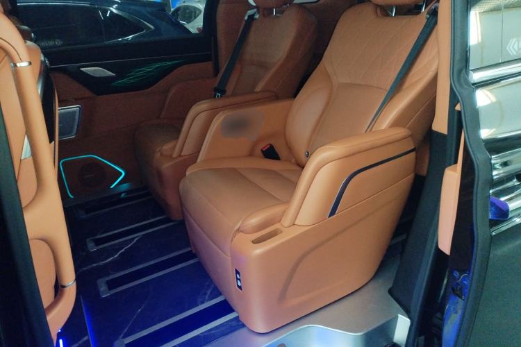 Used Wey Gaoshan 2023 Four-Wheel Drive Flagship Edition Interior 4