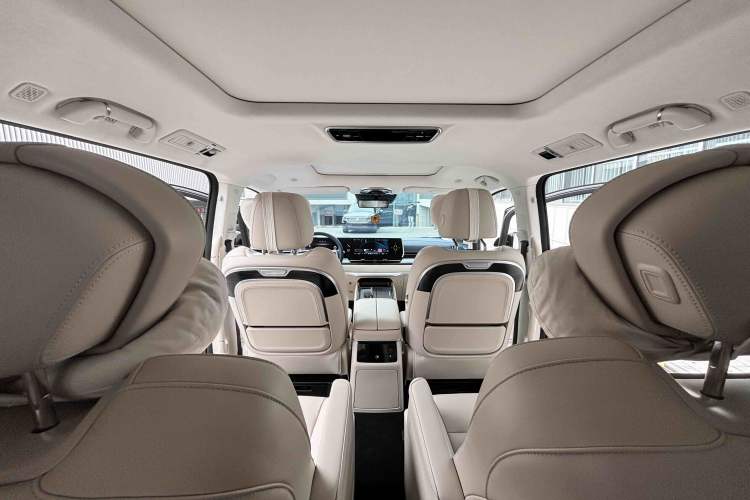 Used Wey Gaoshan 2023 Four-Wheel Drive Premium Edition Interior 4