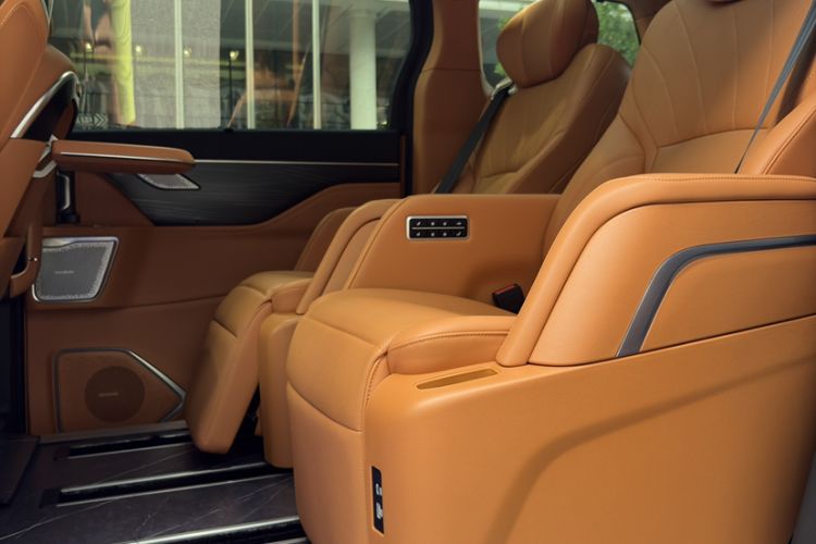Used Wey Gaoshan 2023 Four-Wheel Drive Flagship Edition Interior 7