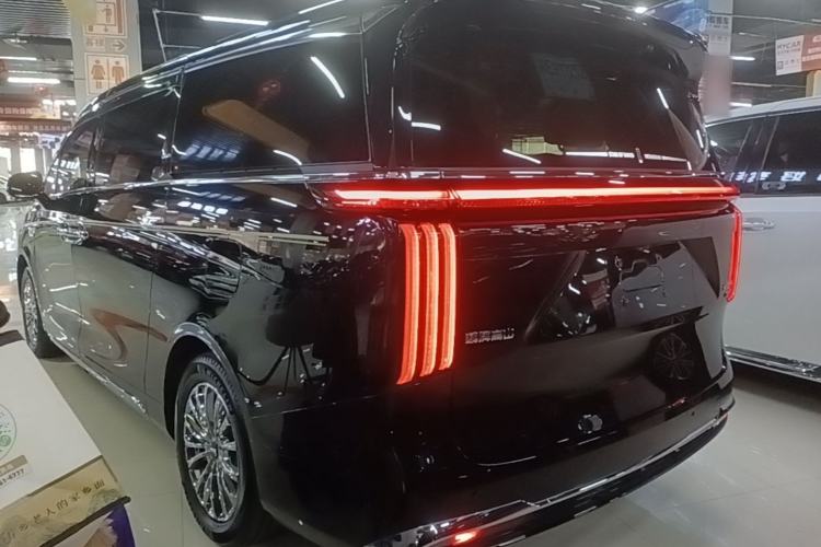 Used Wey Gaoshan 2023 Four-Wheel-Drive Executive Extended Version Rear Left 45 Deg