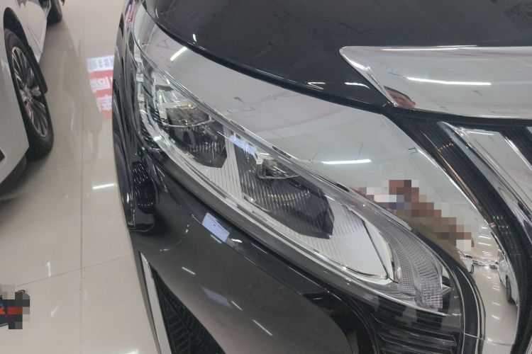 Used Wey Gaoshan 2023 Four-Wheel-Drive Executive Extended Version Right Front Headlight