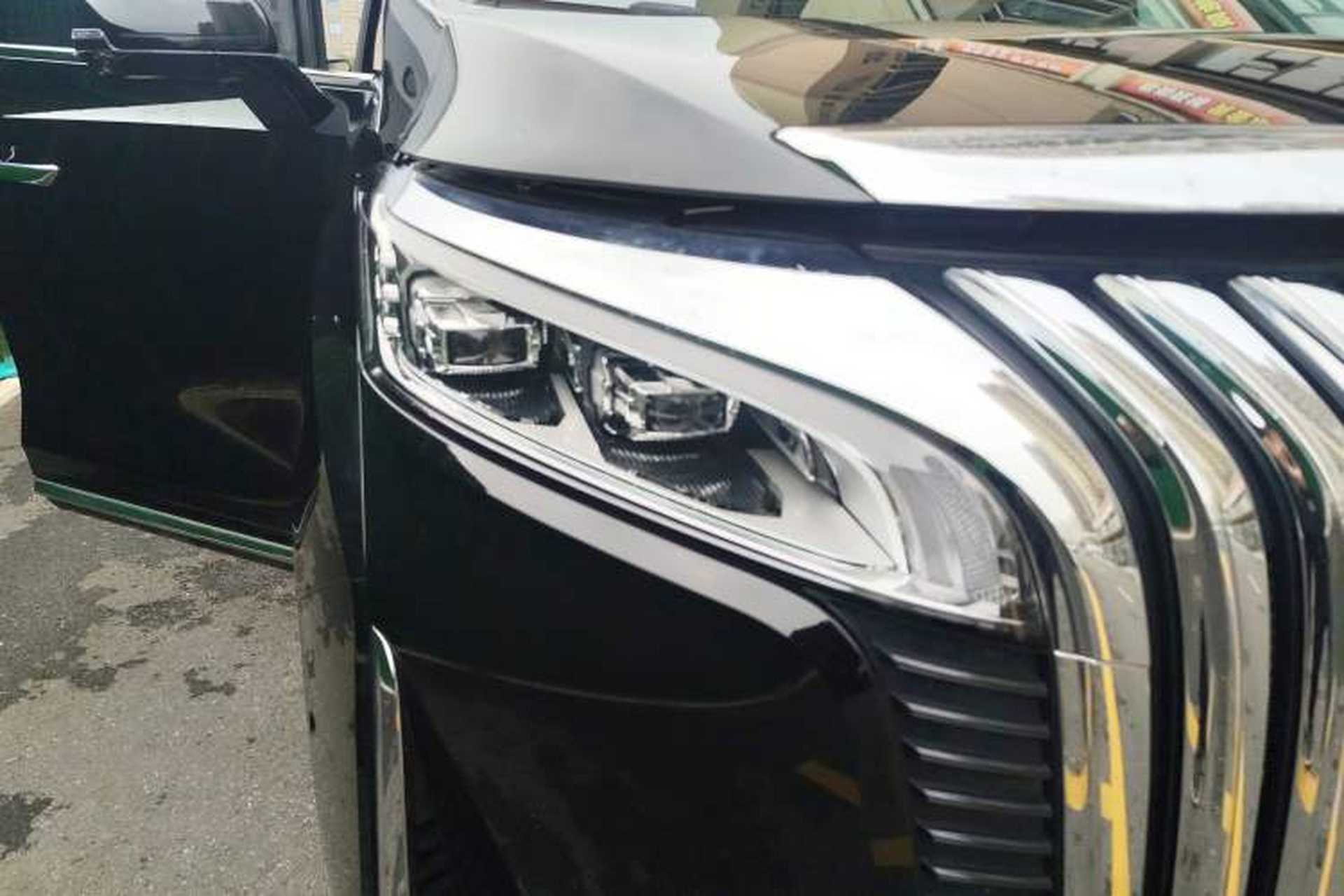 Used Wey Gaoshan 2023 Four-Wheel Drive Flagship Edition Right Front Headlight