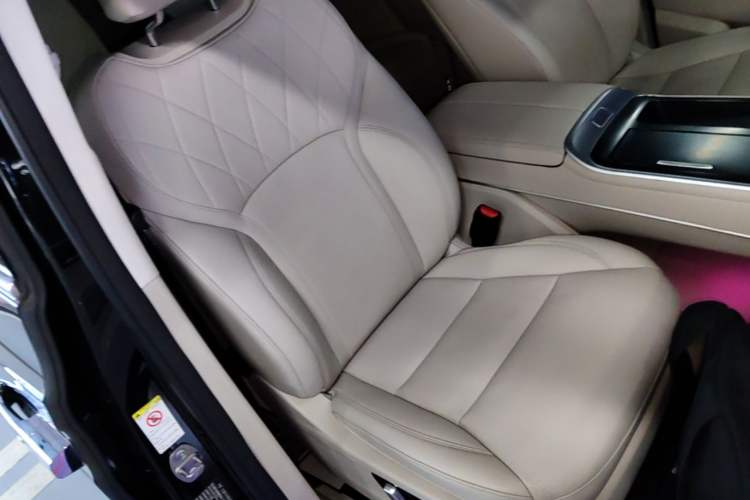 Used Wey Gaoshan 2023 Four-Wheel Drive Flagship Edition Right Front Seat