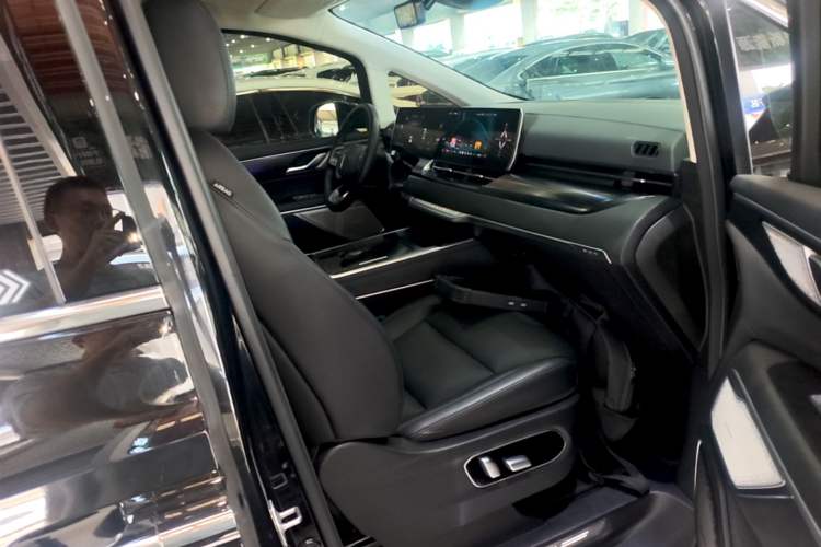 Used Wey Gaoshan 2023 Four-Wheel Drive Flagship Edition Right Front Seat