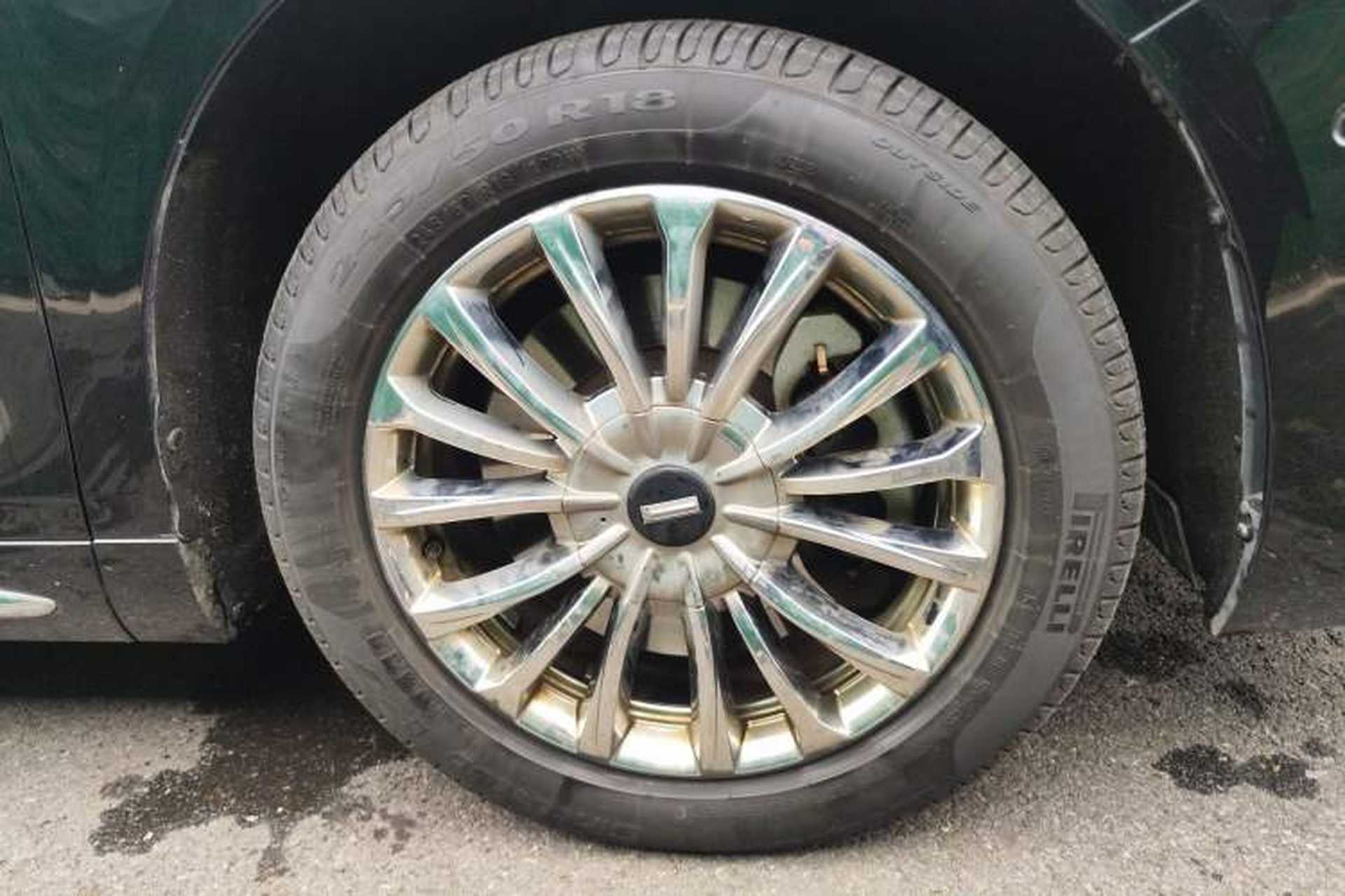 Used Wey Gaoshan 2023 Four-Wheel Drive Flagship Edition Right Front Wheel Hub