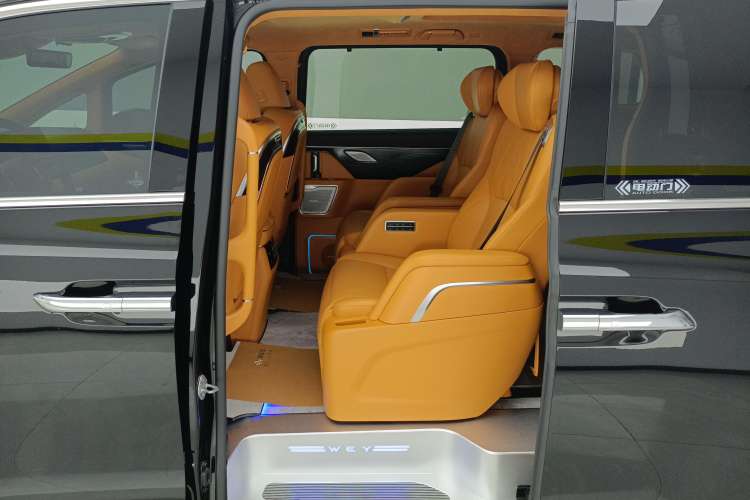 Used Wey Gaoshan 2023 Four-Wheel Drive Flagship Edition Right Rear Seat