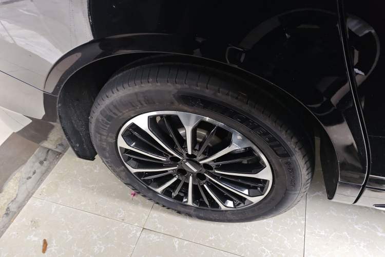 Used Wey Gaoshan 2023 Two-Wheel Drive Deluxe Edition Right Rear Wheel Hub