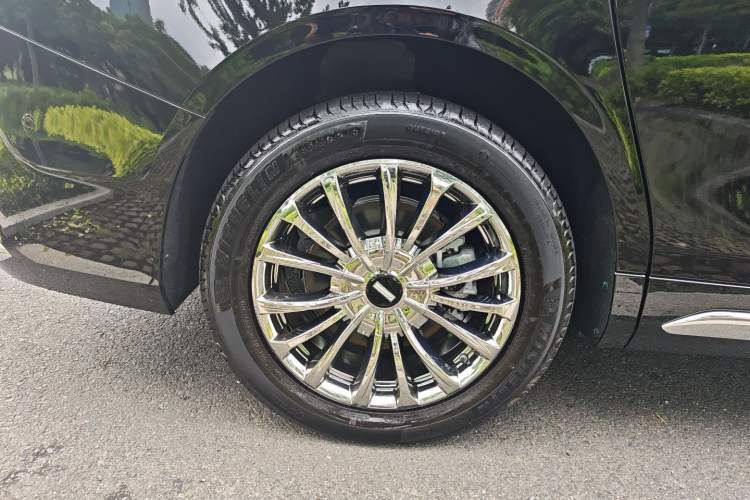 Used Wey Gaoshan 2023 Four-Wheel Drive Flagship Edition Right Rear Wheel Hub