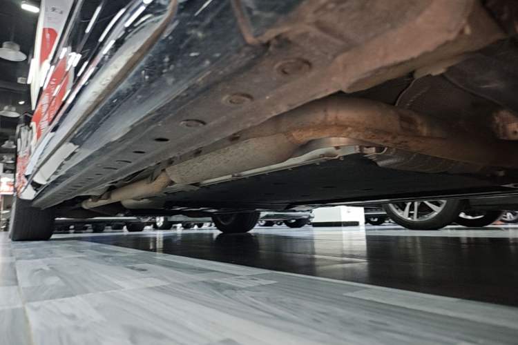 Used Wey Gaoshan 2023 Four-Wheel-Drive Executive Extended Version Right Side Sill