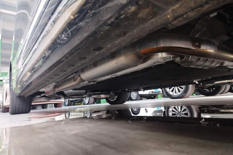 Used Wey Gaoshan 2023 Four-Wheel Drive Flagship Edition Right Side Sill