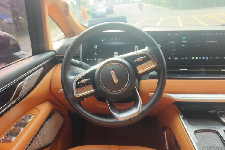 Used Wey Gaoshan 2023 Four-Wheel-Drive Executive Extended Version Steering Wheel