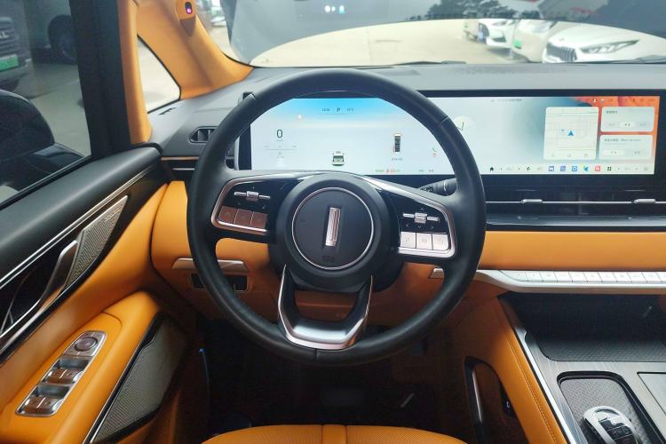 Used Wey Gaoshan 2023 Four-Wheel-Drive Executive Extended Version Steering Wheel