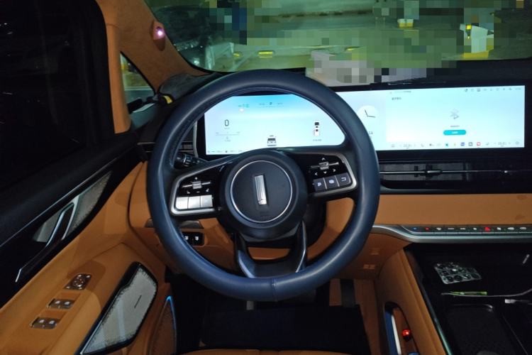 Used Wey Gaoshan 2023 Four-Wheel-Drive Executive Extended Version Steering Wheel