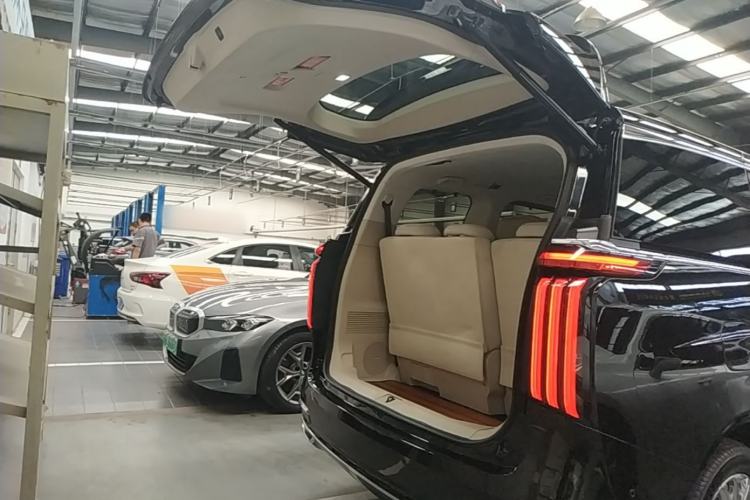 Used Wey Gaoshan 2023 Four-Wheel Drive Flagship Edition Trunk