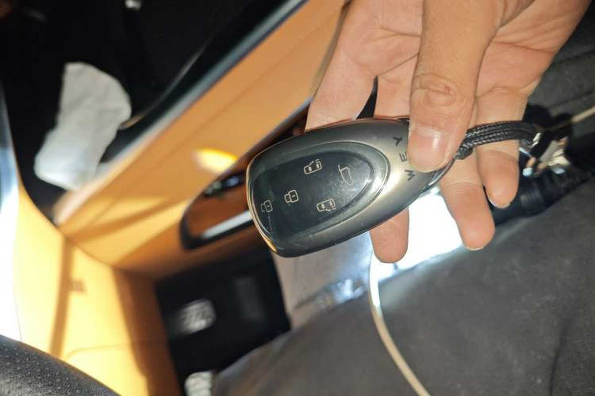 Used Wey Gaoshan 2023 Four-Wheel Drive Flagship Edition Vehicle Key