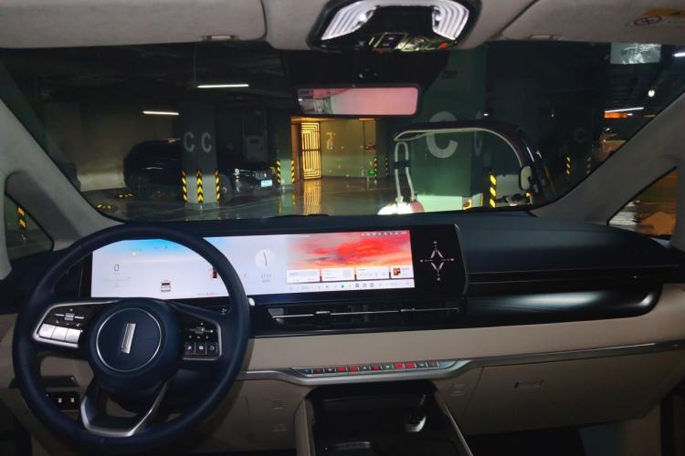 Used Wey Gaoshan 2023 Four-Wheel Drive Flagship Edition Center Console