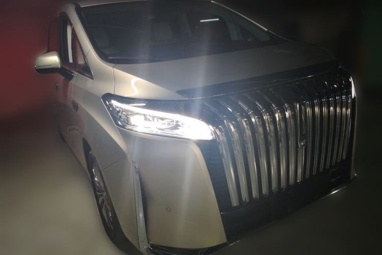 Used Wey Gaoshan 2023 Four-Wheel Drive Flagship Edition Front Right 45 Deg