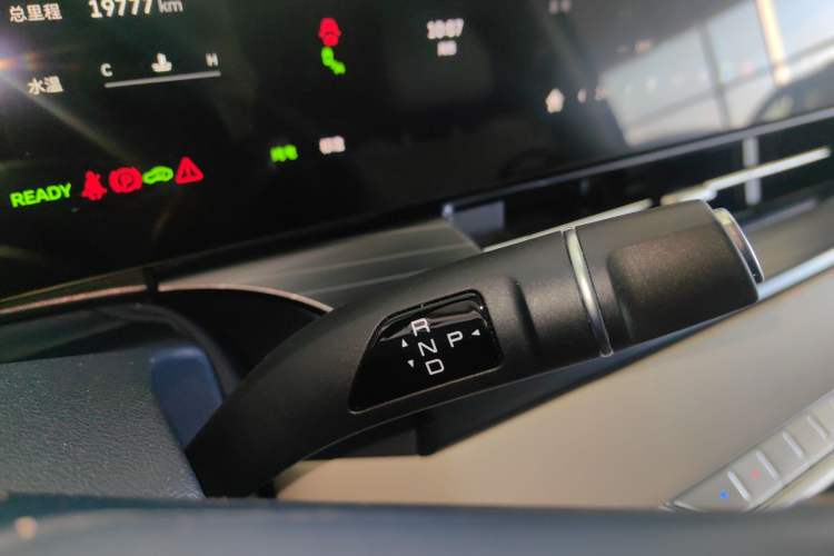 Used Wey Gaoshan 2023 Four-Wheel Drive Flagship Edition Gear Lever