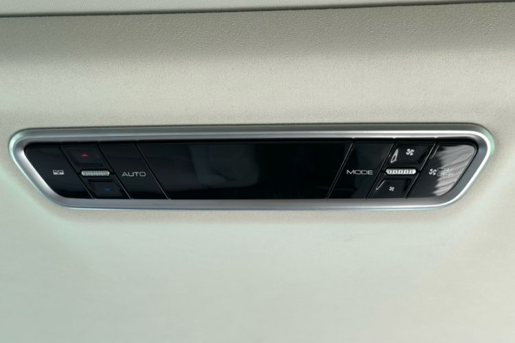 Used Wey Gaoshan 2023 Four-Wheel Drive Flagship Edition Interior 2