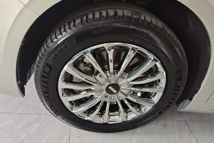 Used Wey Gaoshan 2023 Four-Wheel Drive Flagship Edition Left Front Wheel Hub