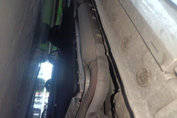 Used Wey Gaoshan 2023 Four-Wheel Drive Flagship Edition Right Side Sill