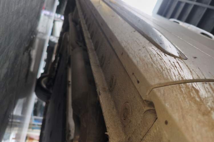 Used Wey Gaoshan 2023 Four-Wheel Drive Flagship Edition Right Side Sill