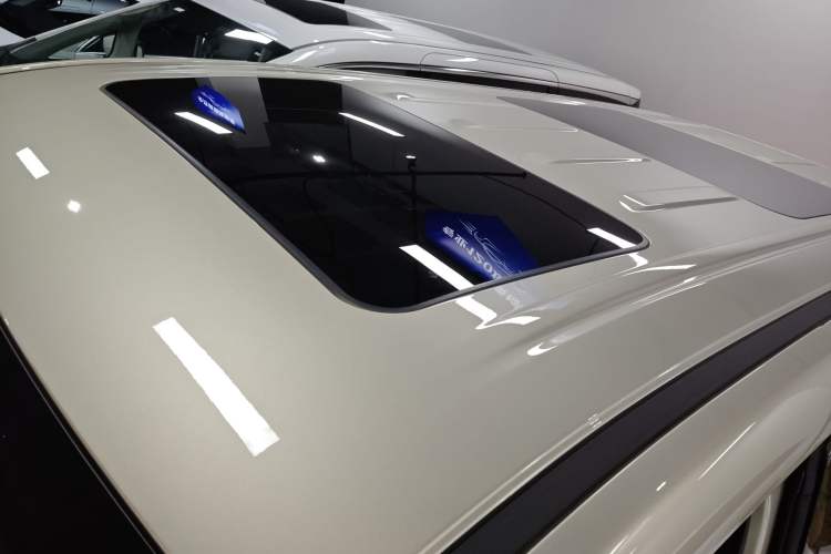 Used Wey Gaoshan 2023 Four-Wheel Drive Flagship Edition Roof