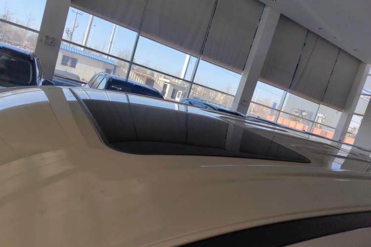 Used Wey Gaoshan 2023 Four-Wheel Drive Flagship Edition Roof