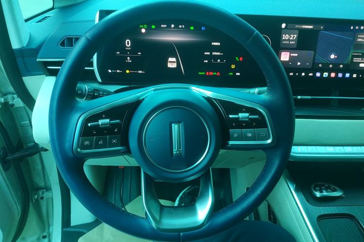 Used Wey Gaoshan 2023 Four-Wheel Drive Flagship Edition Steering Wheel