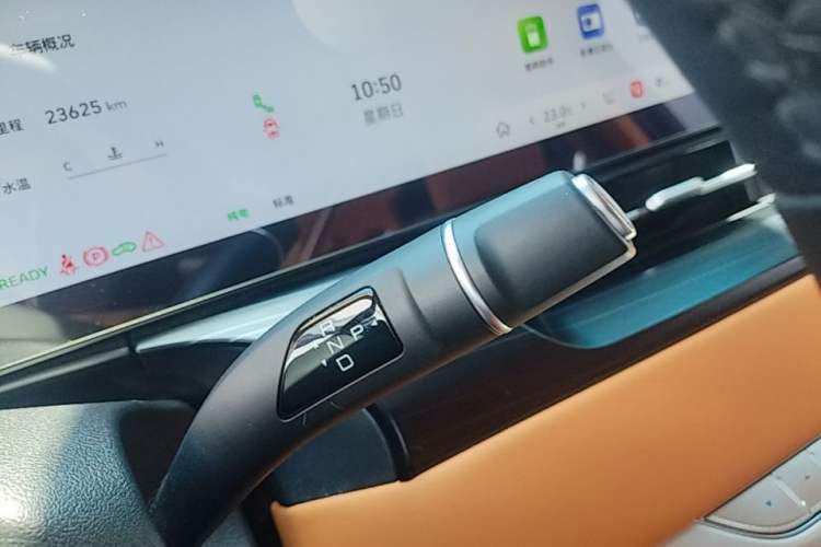 Used Wey Gaoshan 2023 Four-Wheel-Drive Executive Extended Version Gear Lever