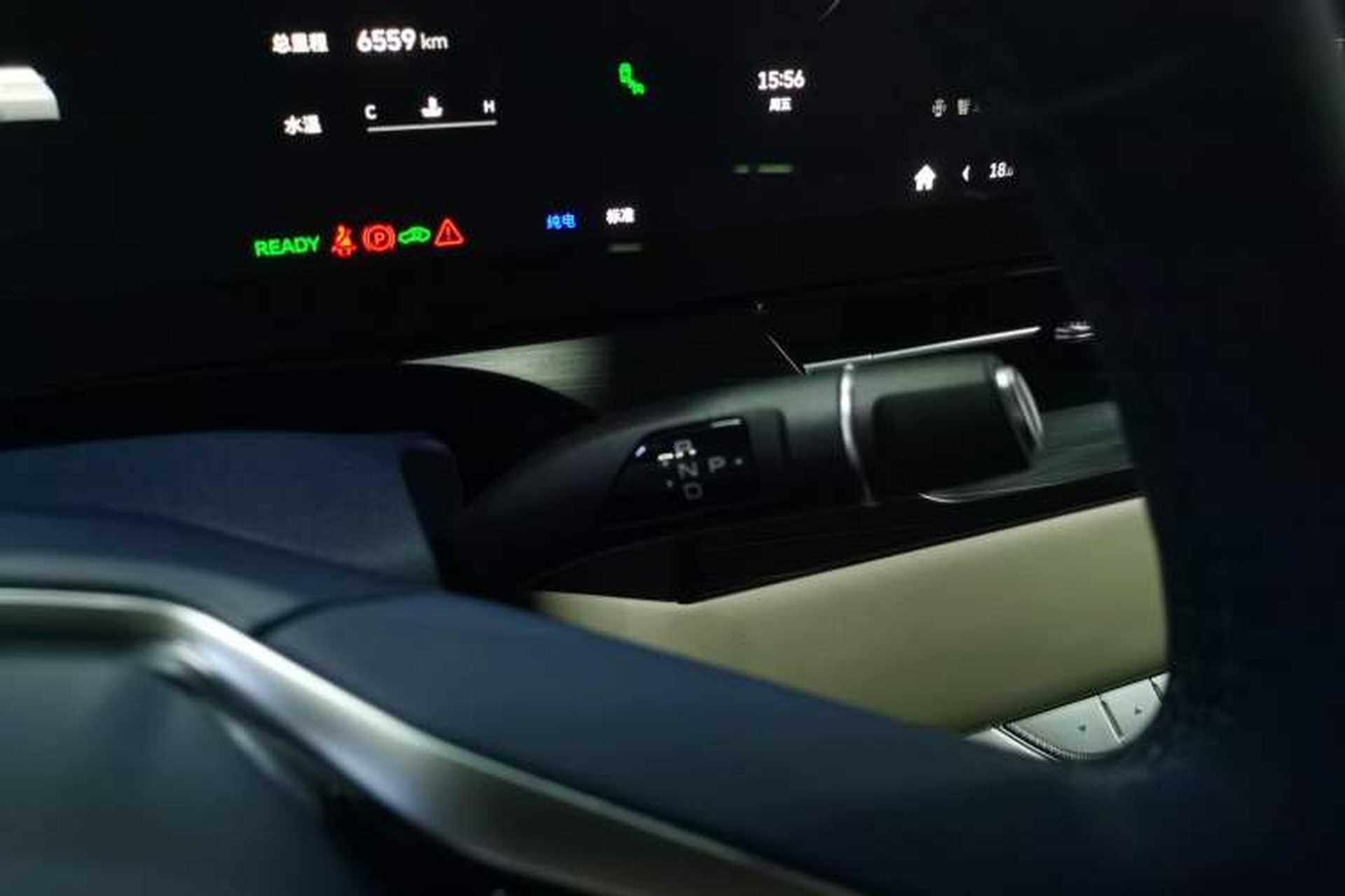 Used Wey Gaoshan 2023 Four-Wheel-Drive Executive Extended Version Gear Lever