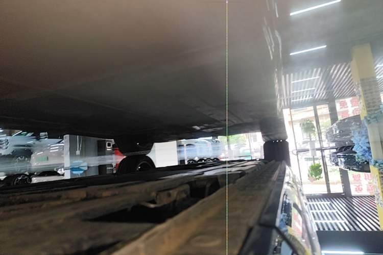 Used Wey Gaoshan 2023 Four-Wheel-Drive Executive Extended Version Left Side Sill