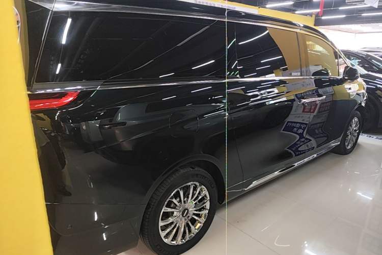 Used Wey Gaoshan 2023 Four-Wheel-Drive Executive Extended Version Rear Right 45 Deg